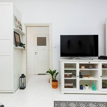 Apartments Mariensztat Warsaw By Noclegi Renters Exterior photo